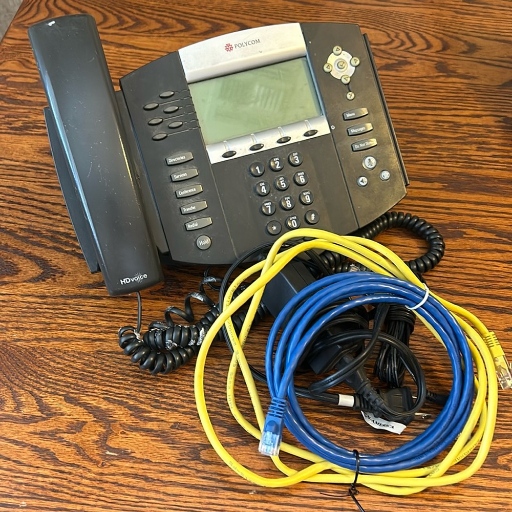 Voice over IP (voip) Polycom IP 650 office telephone. 6 line telephone